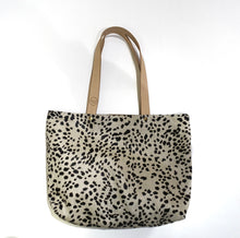 Load image into Gallery viewer, KATE