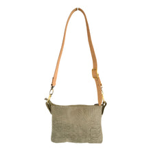 Load image into Gallery viewer, RAW LEATHER STRAP