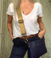 Load image into Gallery viewer, NINA